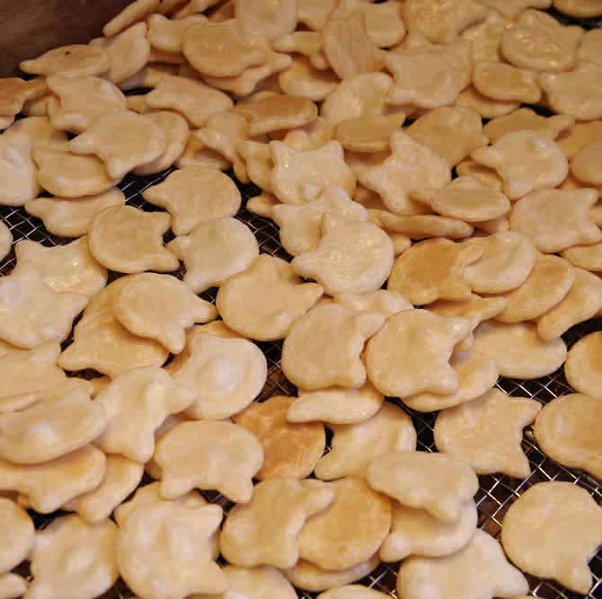 ちびにゃんべい｜あおさのり | 煎餅・豆・プチギフト・季節菓子処